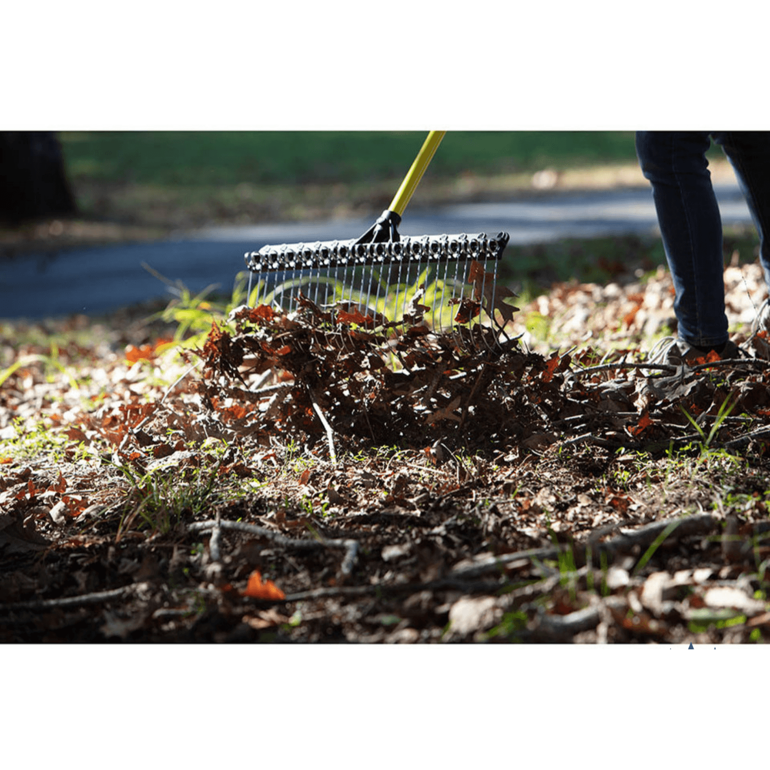 Groundskeeper II 21" Rake with 55" Yellow Handle